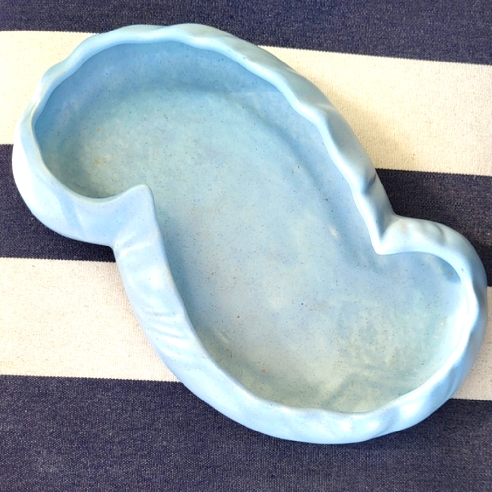 VINTAGE McCoy Planter Blue Planter - Picture 2 of 7